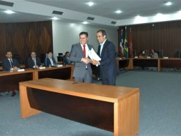 10.06.22-Termo-de-Cooperacao-Projeto-de-Regularizacao-Fundiaria-44-640x480-1